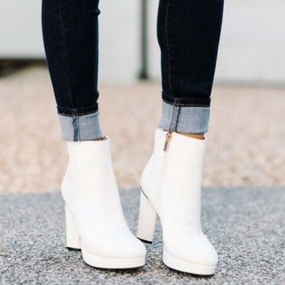 round toe high heel boots